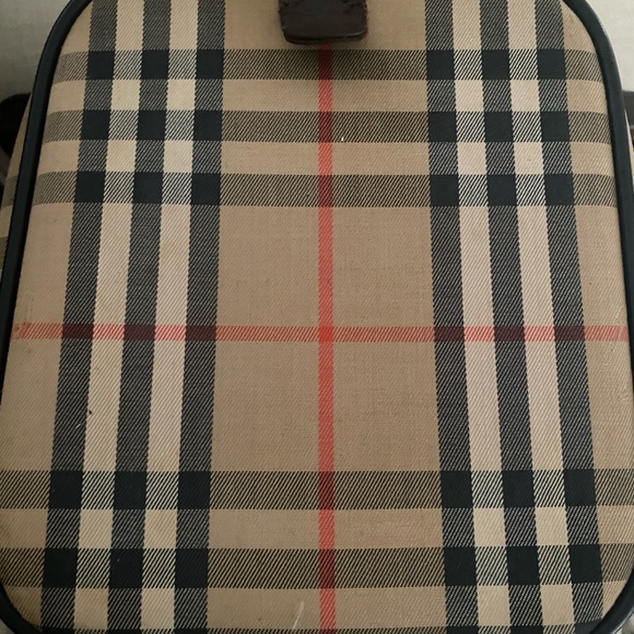 Burberry House Check Boston Bag - Picture 6 of 12